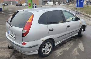 NISSAN ALMERA TINO (5 foto / 10)