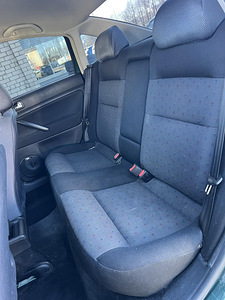VOLKSWAGEN PASSAT (11 foto / 11)