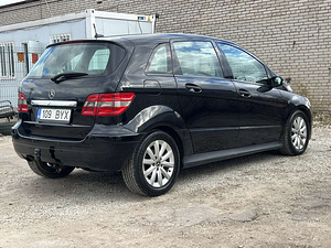 MERCEDES-BENZ B 180 CDI (7 foto / 10)