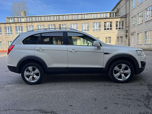 CHEVROLET CAPTIVA (5 foto / 11)