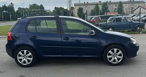 VOLKSWAGEN GOLF (4 foto / 10)