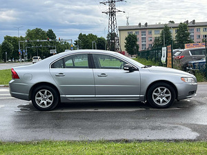 VOLVO S80 (5 foto / 11)