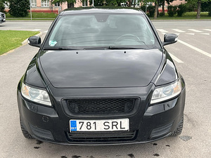 VOLVO V50 (3 foto / 10)