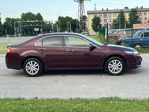 HONDA ACCORD (5 foto / 10)