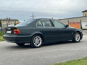 BMW 520I (7 фото из 10)