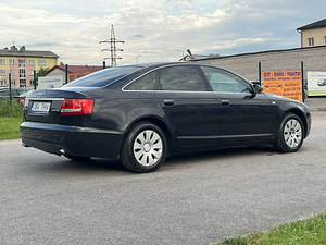 AUDI A6 (7 foto / 10)