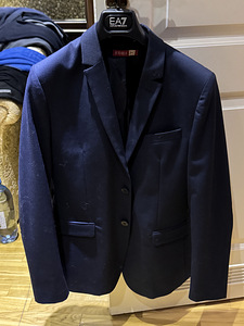 8 TO GO Suit (Blazer + Trousers) (1 foto / 5)