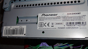 Pioneer AVH-2400BT (5 foto / 6)