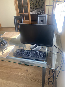 Mänguarvuti + suur monitor + klaviatuur (1 foto / 2)