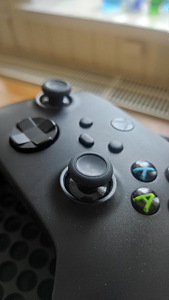 XBox Series X - 6 kuud vana, garantiiga (2 foto / 6)