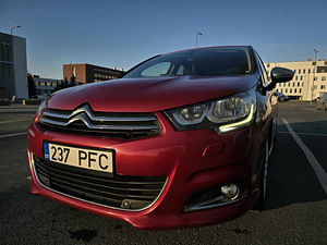 Citroen C4 1.2 96kW 2015a, automaat (EI OLE ROBOT) (2 foto / 13)