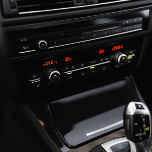 BMW 520D B47 2.0 140Kw (12 foto / 15)