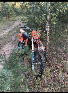 Ktm sx 450 2006 (1 foto / 8)