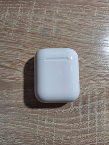 Airpods 2. Gen (väga heas korras) (3 foto / 5)