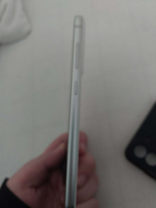 Samsung s21 fe 128gb telefon (3 foto / 4)