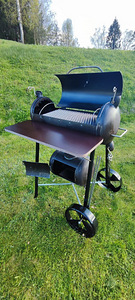 Söegrill-suitsuahi Bbq (2 foto / 7)