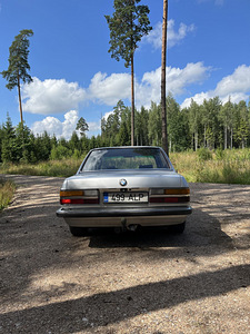 BMW e28 524td (3 фото из 12)