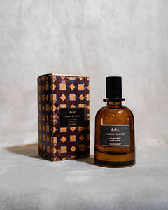 POMELO & LEATHER/Portugal/100 ml (2 foto / 4)