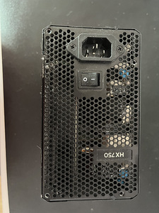 Corsair HX750 750W (2 foto / 4)