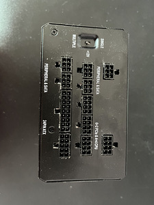 Corsair HX750 750W (3 foto / 4)