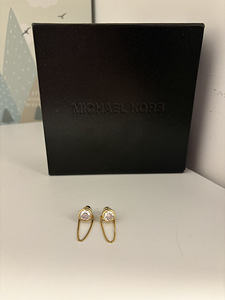 Michael Kors kõrvarõngad (1 foto / 1)