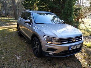 Volkswagen Tiguan Comfortline 180H DSG 4M N1 2.0 132kW (3 foto / 15)