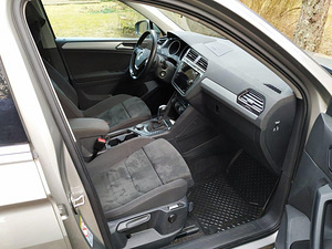 Volkswagen Tiguan Comfortline 180H DSG 4M N1 2.0 132kW (8 foto / 15)