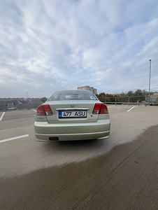 Honda civic (2 foto / 6)