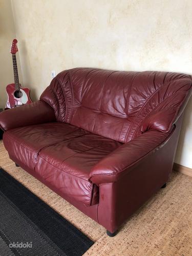 Продам кожаный диван (фото #1)