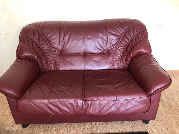 Продам кожаный диван (фото #2)
