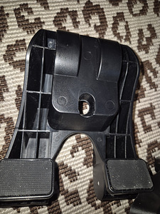 Fanatec desk clamp (4 foto / 4)