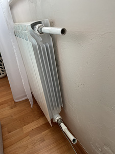 Alumiiniumradiaator (2 foto / 3)
