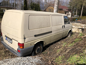 Volkswagen Transporter Kasten (4 foto / 4)