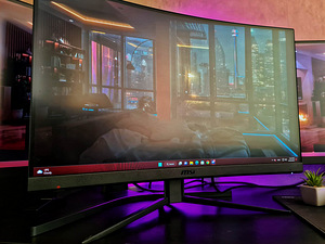 MSI OPTIX MAG272C (1 foto / 1)