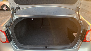 Volkswagen Jetta Automat 1.4 Tsi (12 foto / 15)