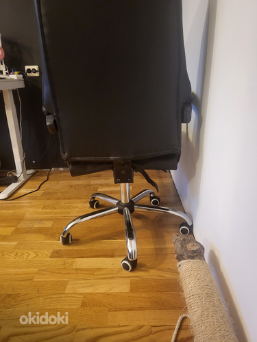Компьютерное кресло (фото #2)