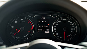Audi A3 Limousine 1.6 TDI 85kW (10 foto / 13)