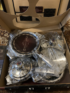 Henkelmani köögitarvete komplekt (potid, pannid) (8 foto / 10)