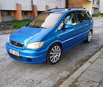 Opel zafira a OPC, 2002