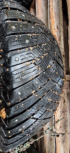 275/60 R20 115T Good Year UltraGrip Ice Arctic SUV4x4 (6 foto / 7)