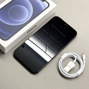 Apple iPhone 12, 64gb, Black (2 foto / 5)