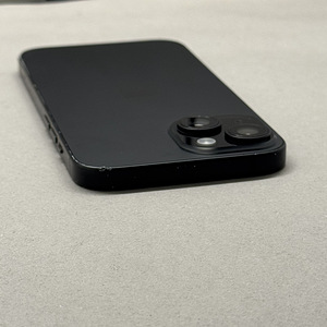 Apple iPhone 15, 256gb, Black (7 foto / 7)