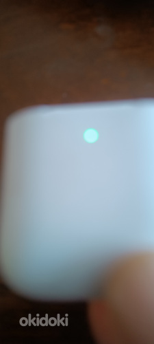 AirPods laadimine