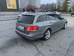 Mercedes Benz E250CDI T 4matic (3 foto / 6)