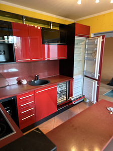 Продажа кухни (3 фото из 4)
