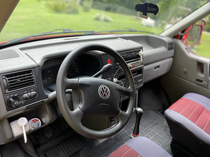 Volkswagen Transporter T4 1.9 50kW (4 foto / 15)