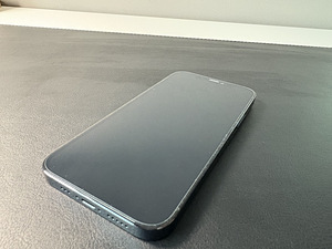 iPhone 12 Pro, 128Gb (8 фото из 8)