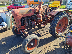 Müüa korralik traktor DT-20
