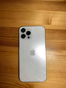 iPhone 12 pro max 128gb (4 фото из 7)