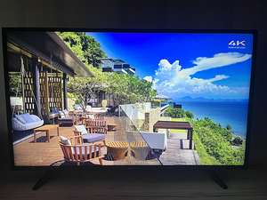 ПРОДАЕТСЯ LG 4K SMART TV 49” ТЕЛЕВИЗОР (4 фото из 9)